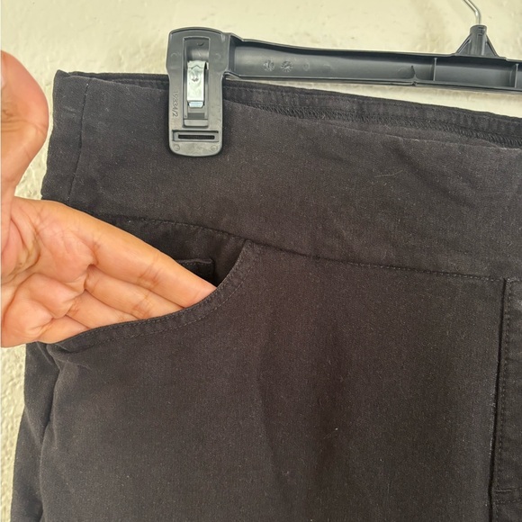 d&co. Denim & Company Black Stretch Pants Size 12T - Picture 4 of 9